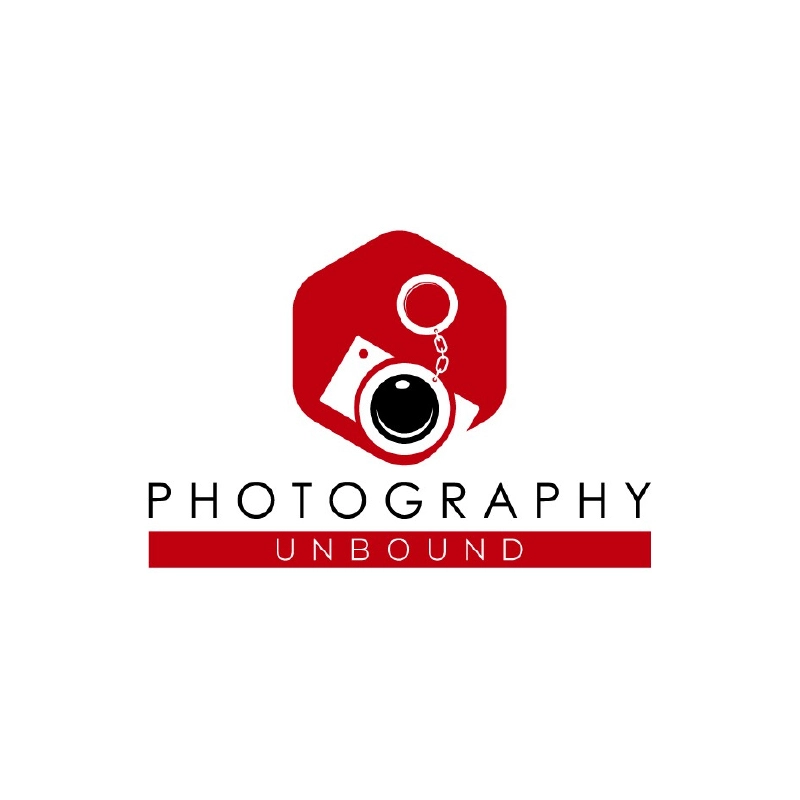 Negative space lens camera logo idea for photographers